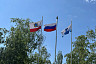 В парке Победы Саратова под гимн подняли флаг России